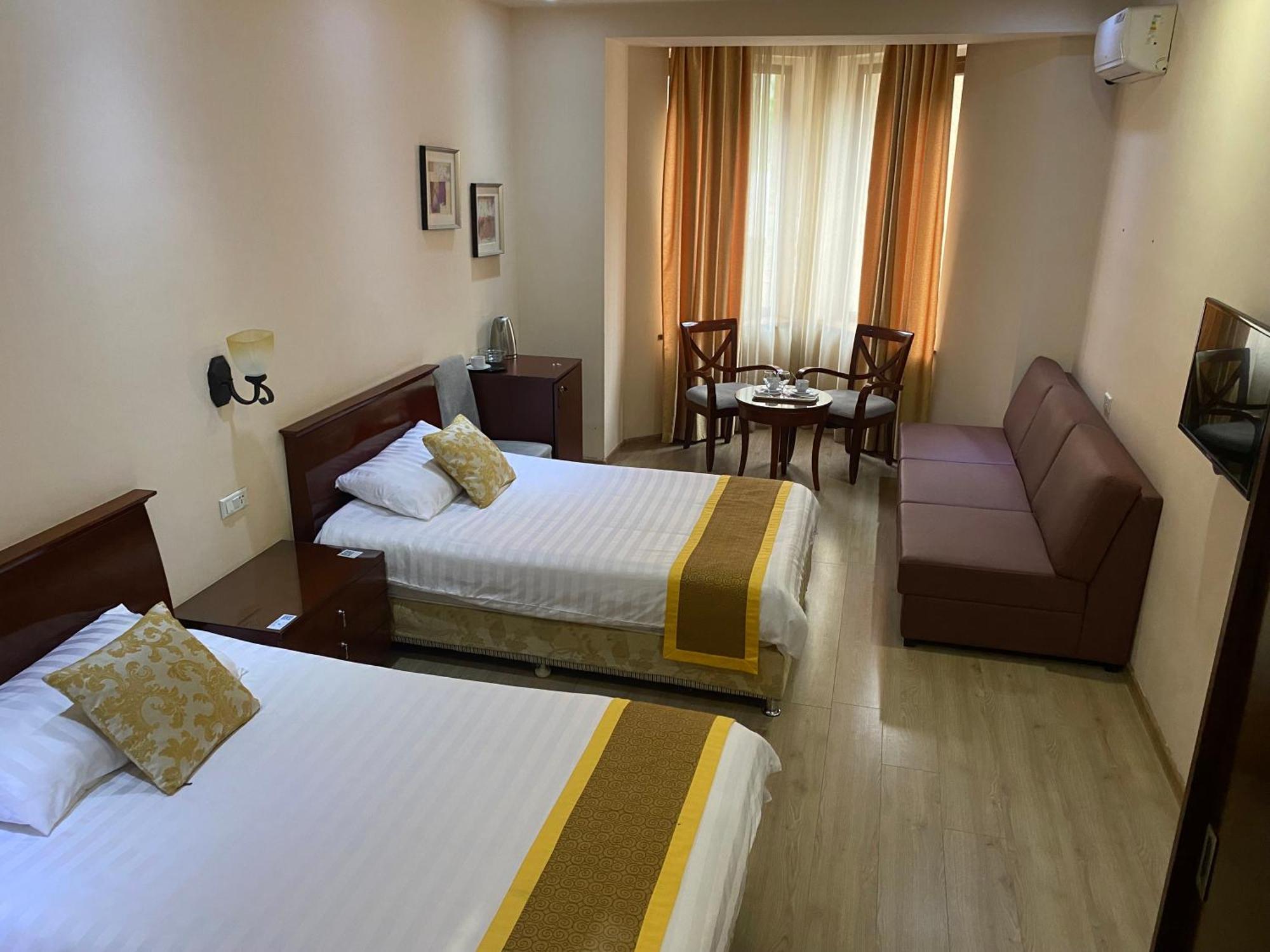 Damus Apartments Yerevan Exterior photo
